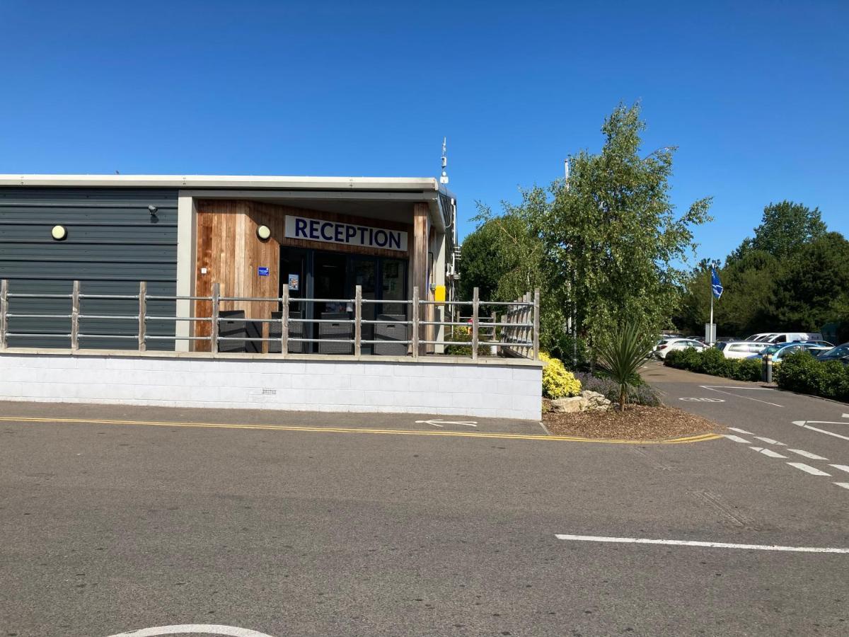 Birchington Vale Caravan Holiday Park Exterior photo