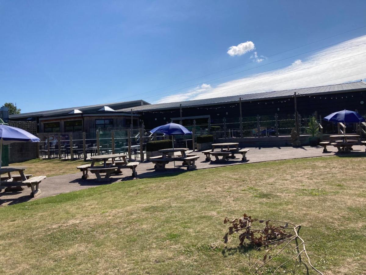 Birchington Vale Caravan Holiday Park Exterior photo