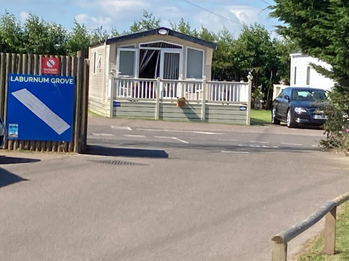 Birchington Vale Caravan Holiday Park Exterior photo