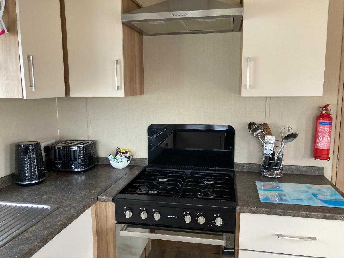 Birchington Vale Caravan Holiday Park Exterior photo